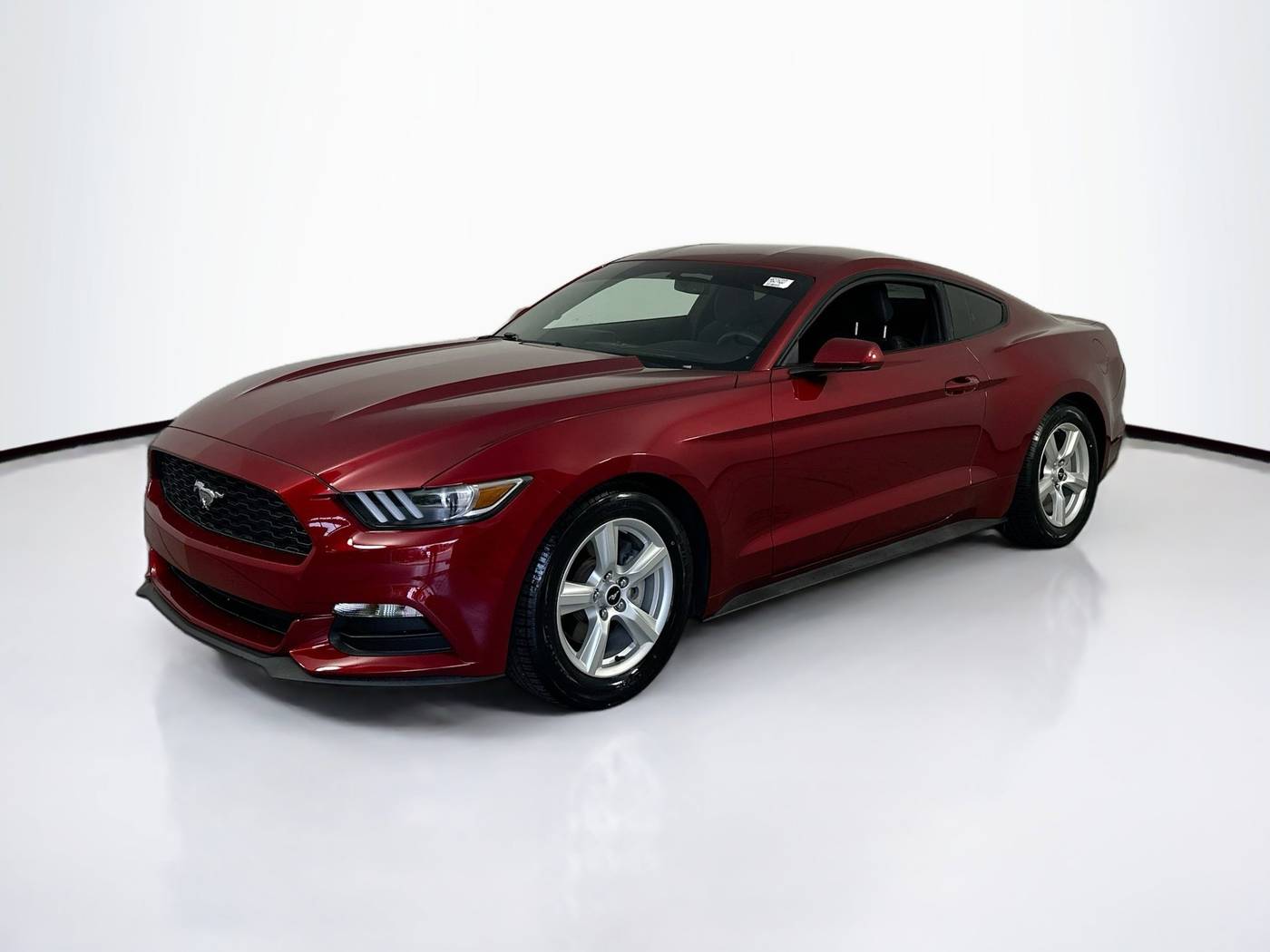 2017 Ford Mustang V6 — Coupe — 33,516 mi — Palm Harbor, FL