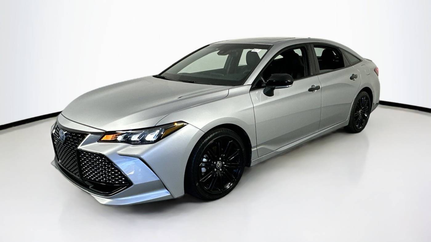 2022 Toyota Avalon Hybrid XSE Nightshade — Sedan — 23,035 mi — Palm Harbor, FL
