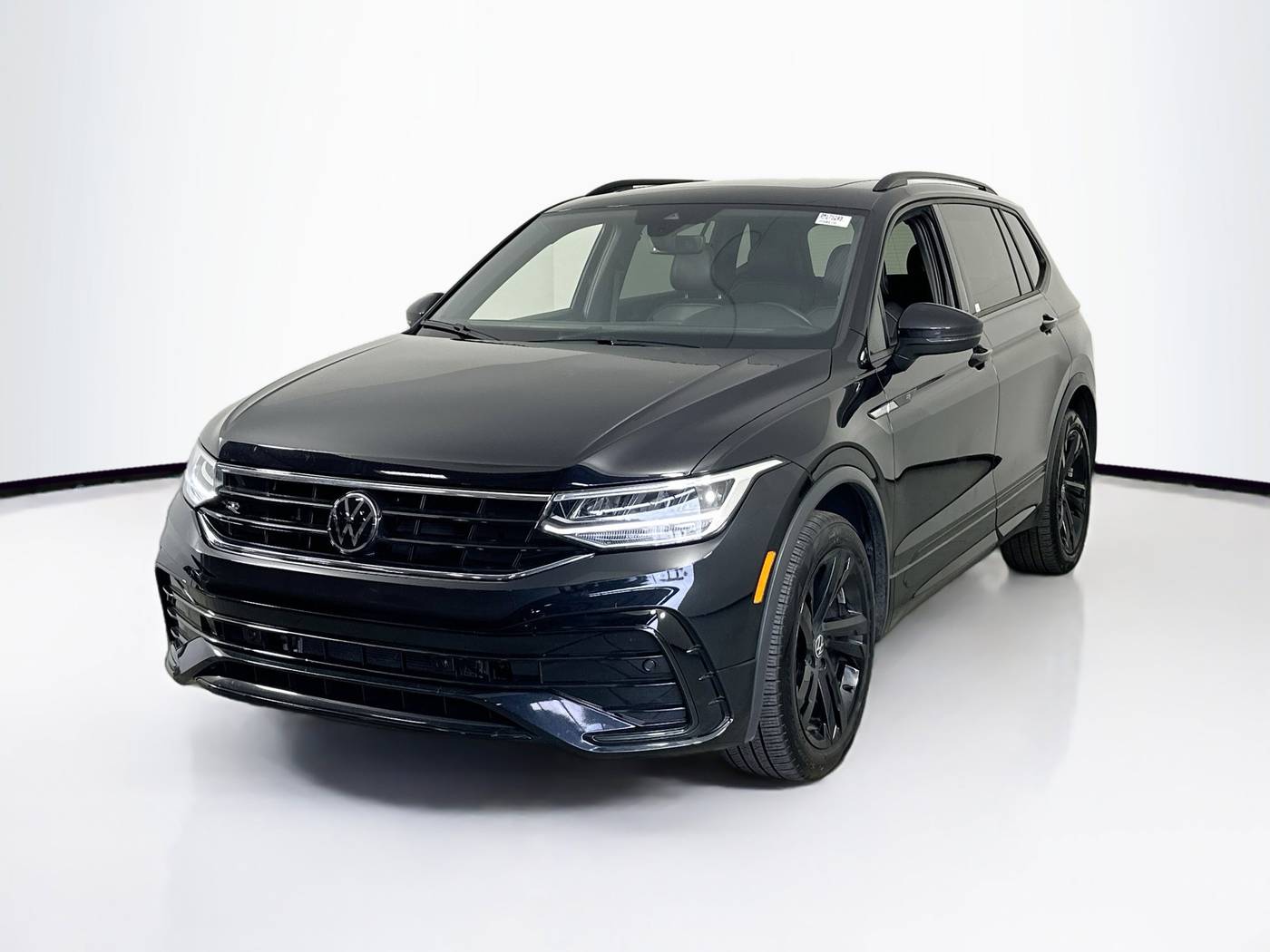 2024 Volkswagen Tiguan SE R-Line Black — SUV — 18,229 mi — Palm Harbor, FL