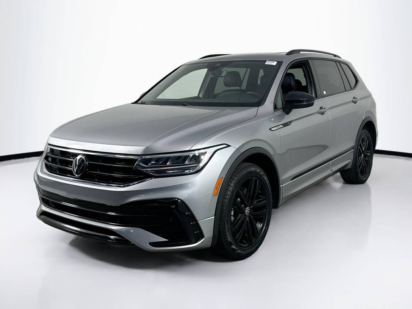 2022 Volkswagen Tiguan SE R-Line Black — SUV — 26,105 mi — Palm Harbor, FL