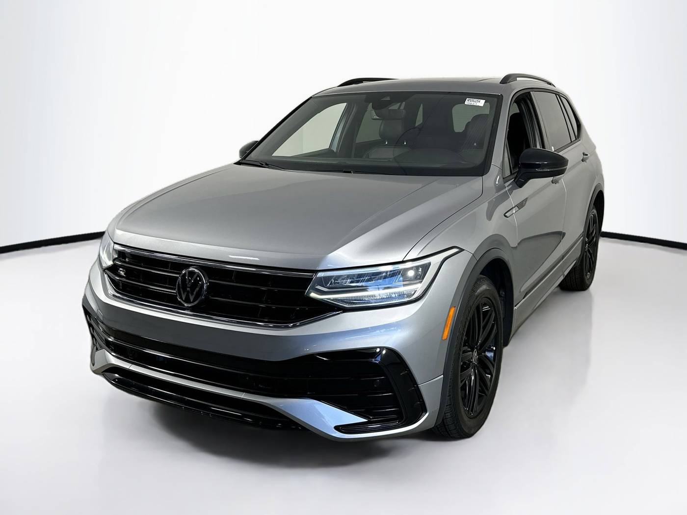 2022 Volkswagen Tiguan SE R-Line Black — SUV — 36,354 mi — Palm Harbor, FL