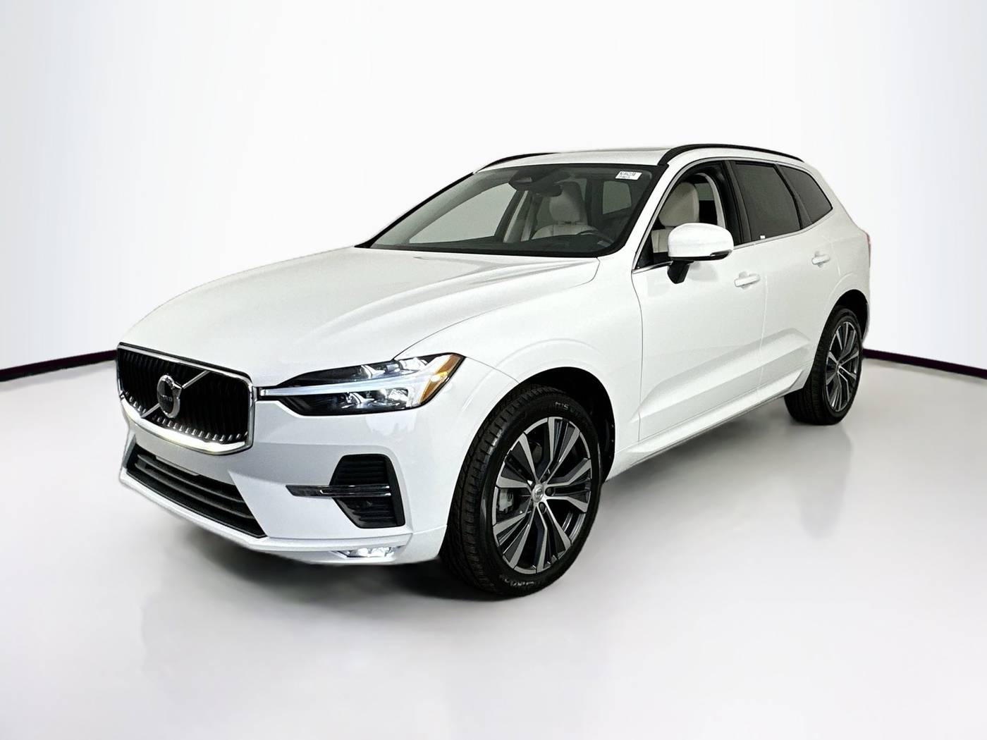 2022 Volvo XC60 Momentum — SUV — 35,673 mi — Palm Harbor, FL