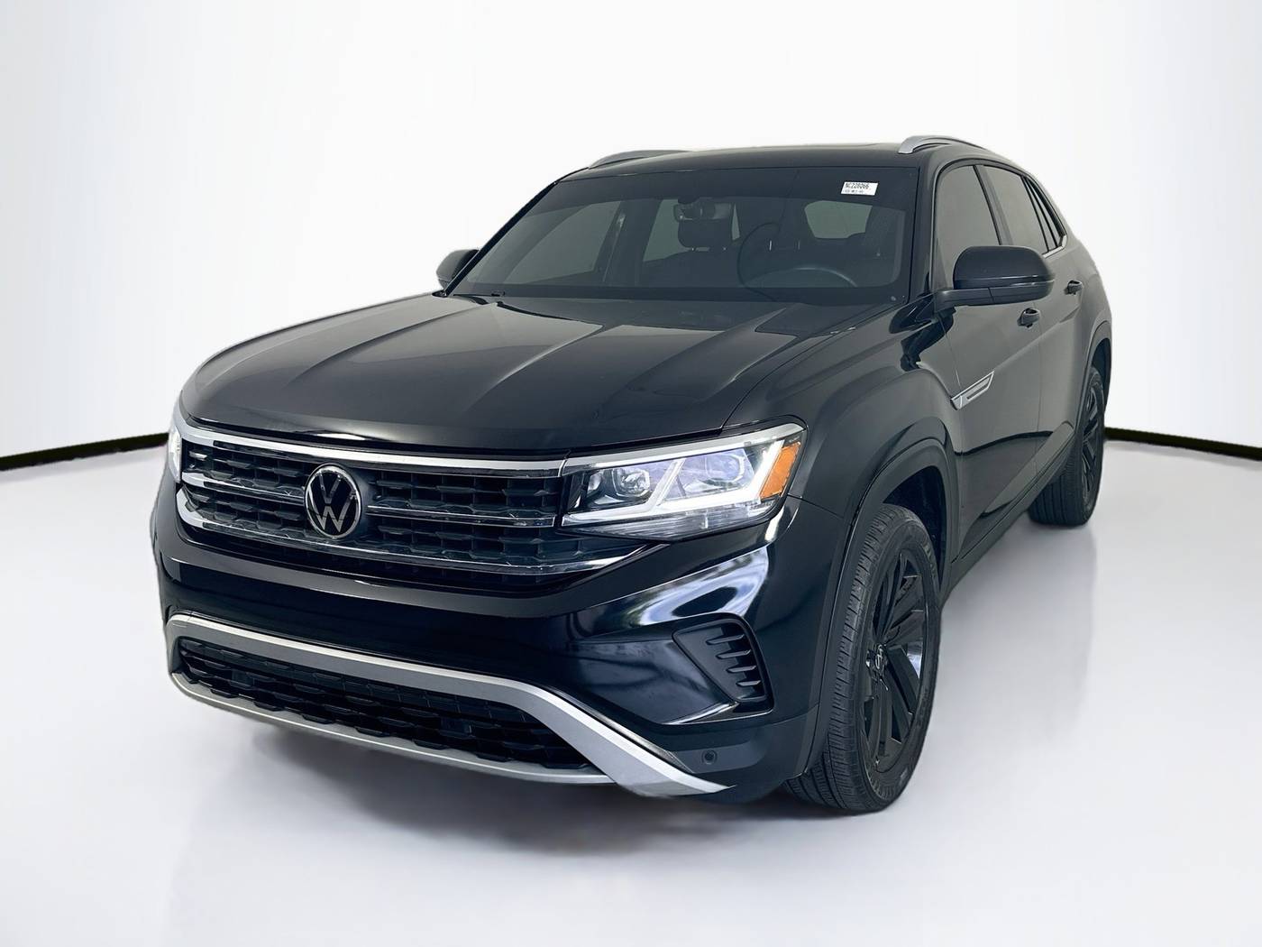 2022 Volkswagen Atlas Cross Sport SE with Technology — SUV — 22,147 mi — Palm Harbor, FL