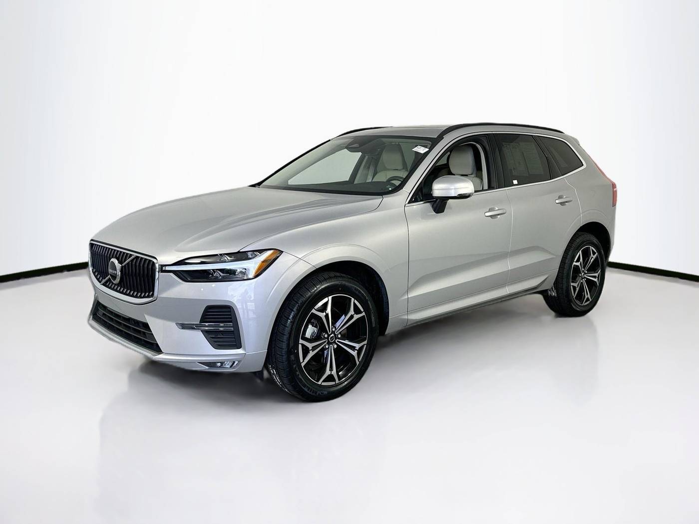 2022 Volvo XC60 Momentum — SUV — 24,796 mi — Palm Harbor, FL