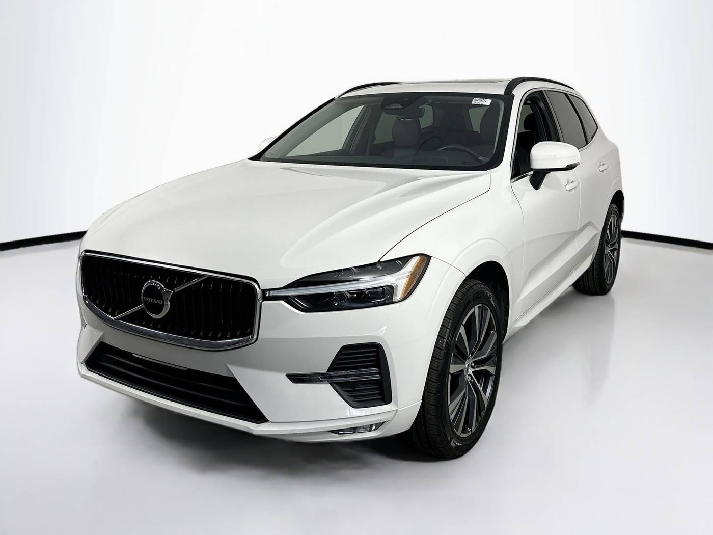 2022 Volvo XC60 Momentum — SUV — 27,748 mi — Palm Harbor, FL