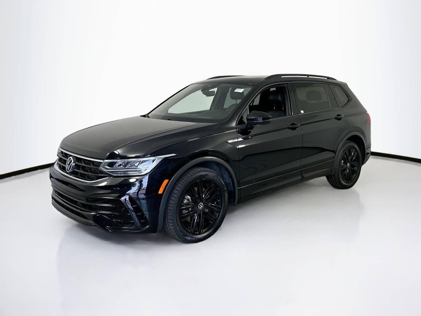 2022 Volkswagen Tiguan SE R-Line Black — SUV — 37,558 mi — Palm Harbor, FL
