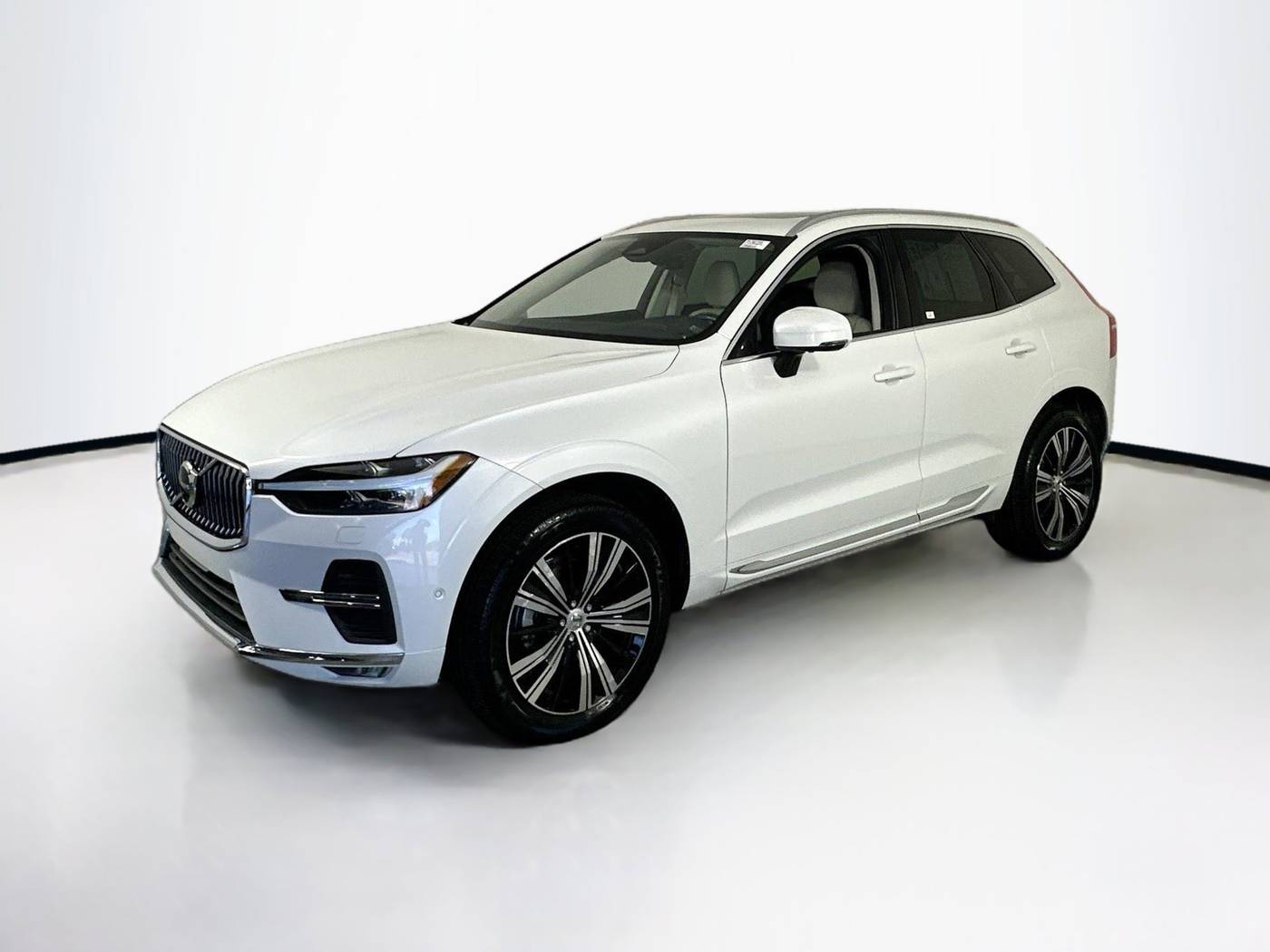 2023 Volvo XC60 Plus — SUV — 33,416 mi — Palm Harbor, FL