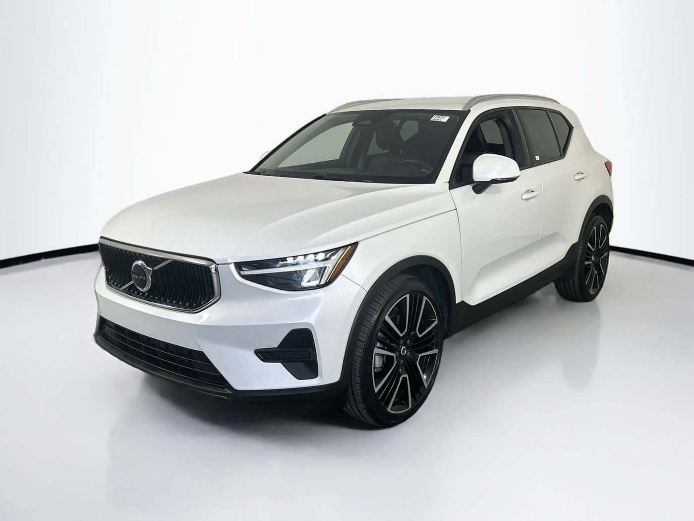 2023 Volvo XC40 Core — SUV — 24,946 mi — Palm Harbor, FL