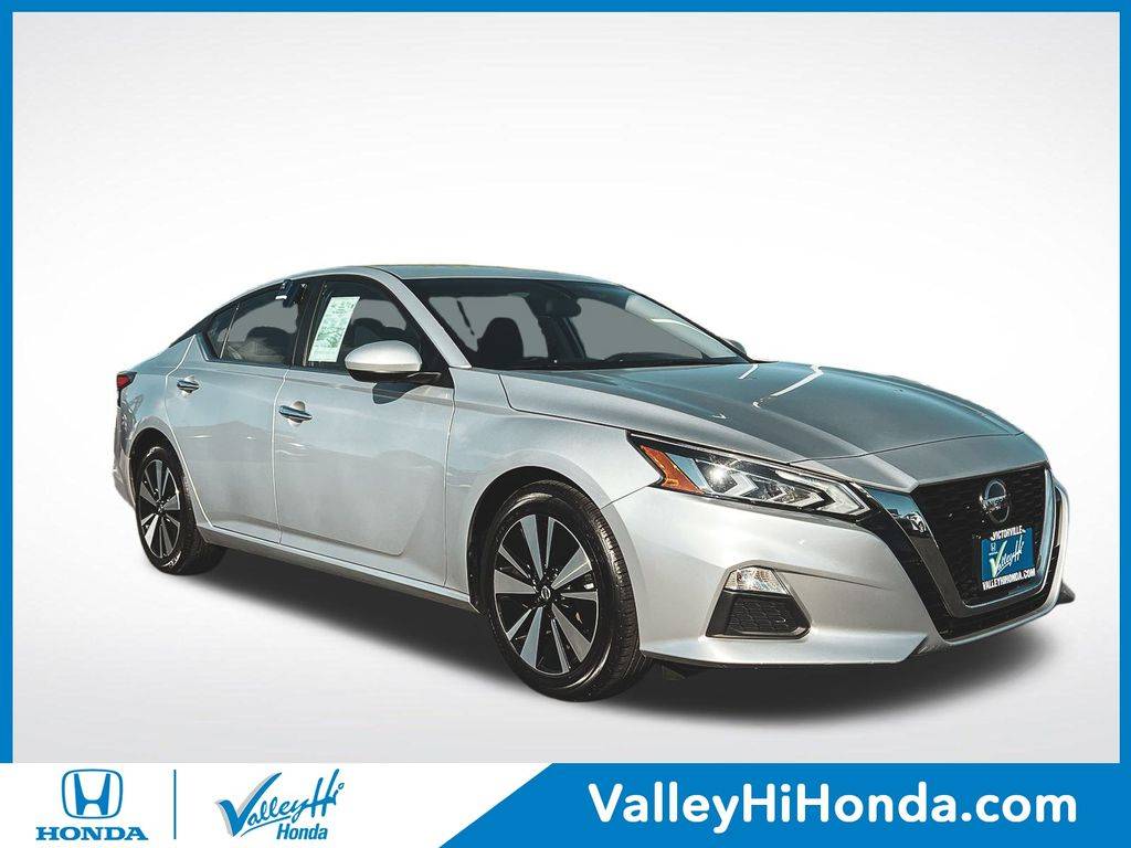 2022 Nissan Altima SV — Sedan — 24,574 mi — Victorville, CA
