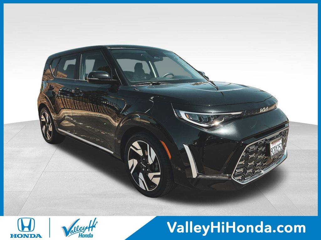 2023 Kia Soul GT-Line — Hatchback — 28,240 mi — Victorville, CA