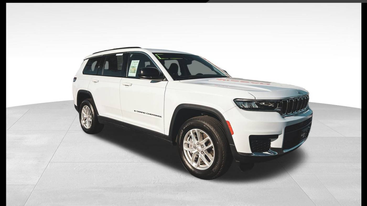 2023 Jeep Grand Cherokee Laredo — SUV — 46,817 mi — Victorville, CA