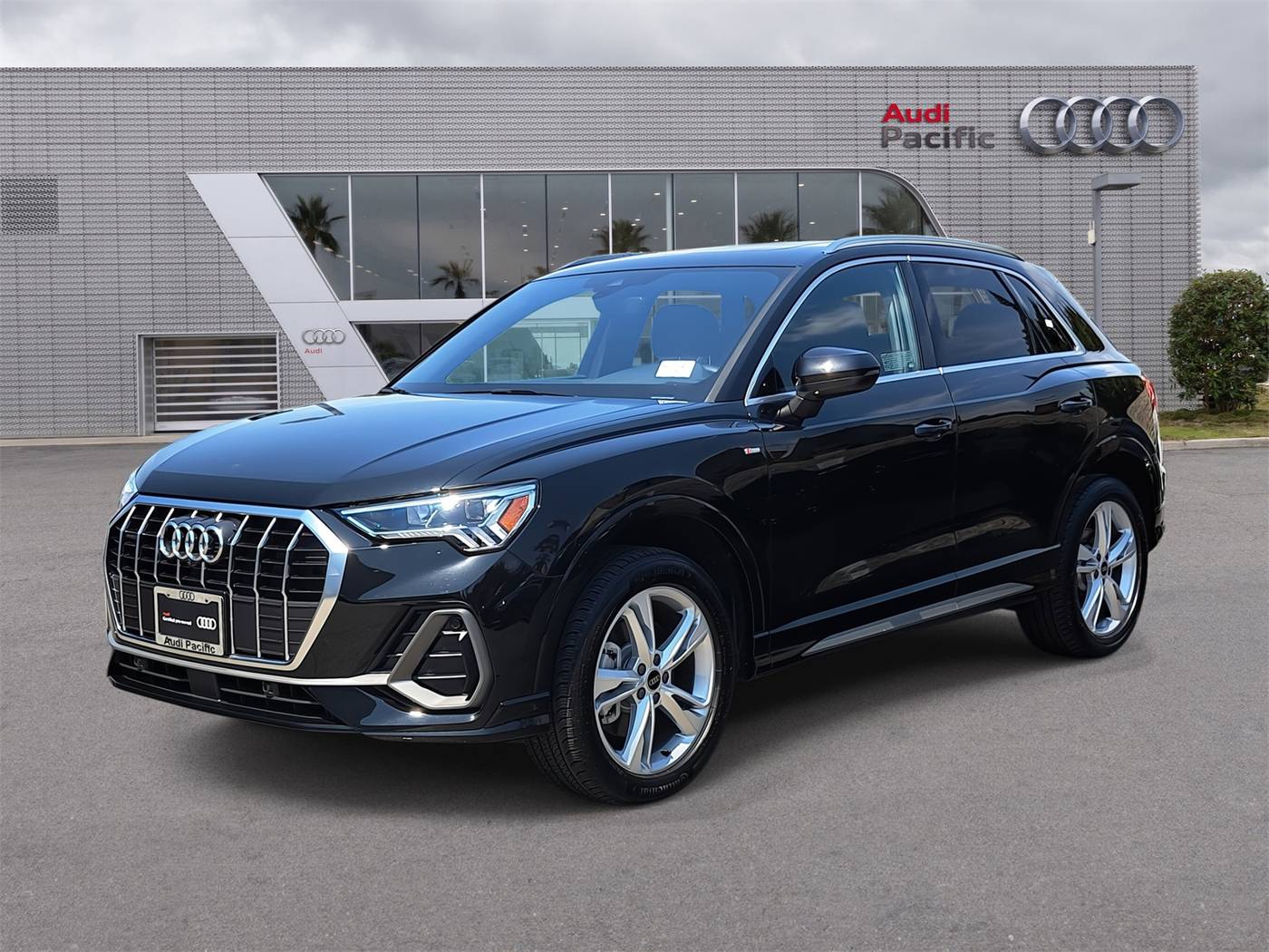 2024 Audi Q3 S line Premium Plus — SUV — 7,388 mi — Torrance, CA