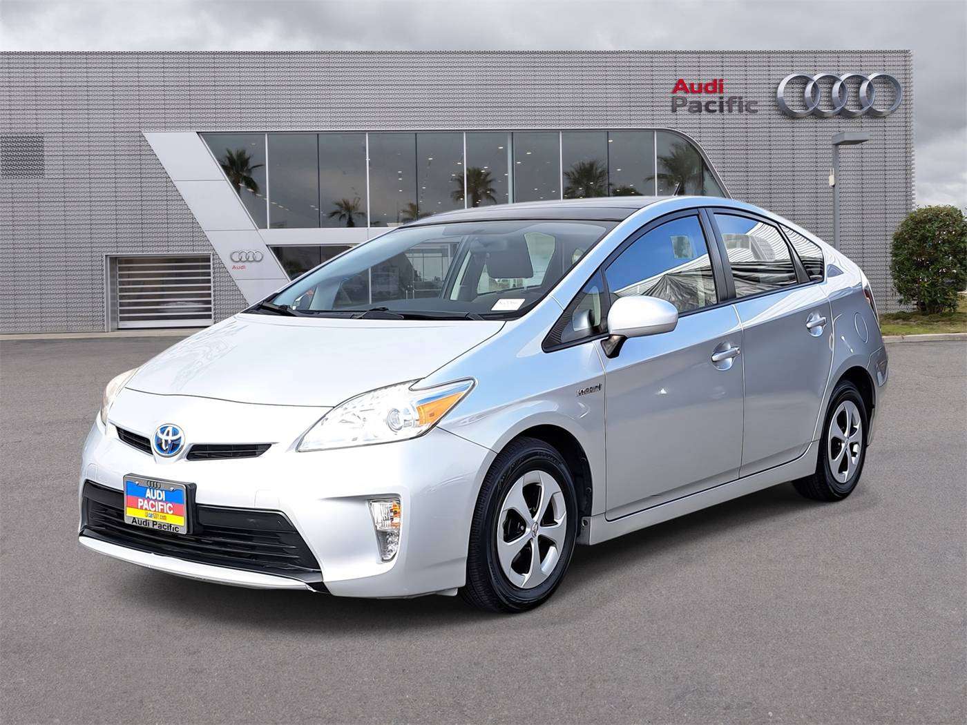 2014 Toyota Prius Four — Sedan — 56,371 mi — Torrance, CA