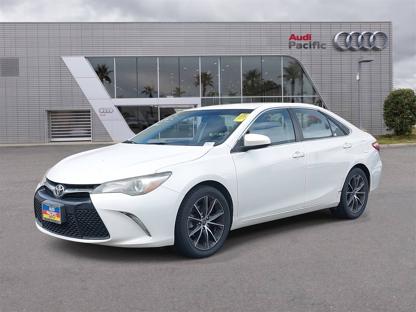 2015 Toyota Camry XSE — Sedan — 113,240 mi — Torrance, CA