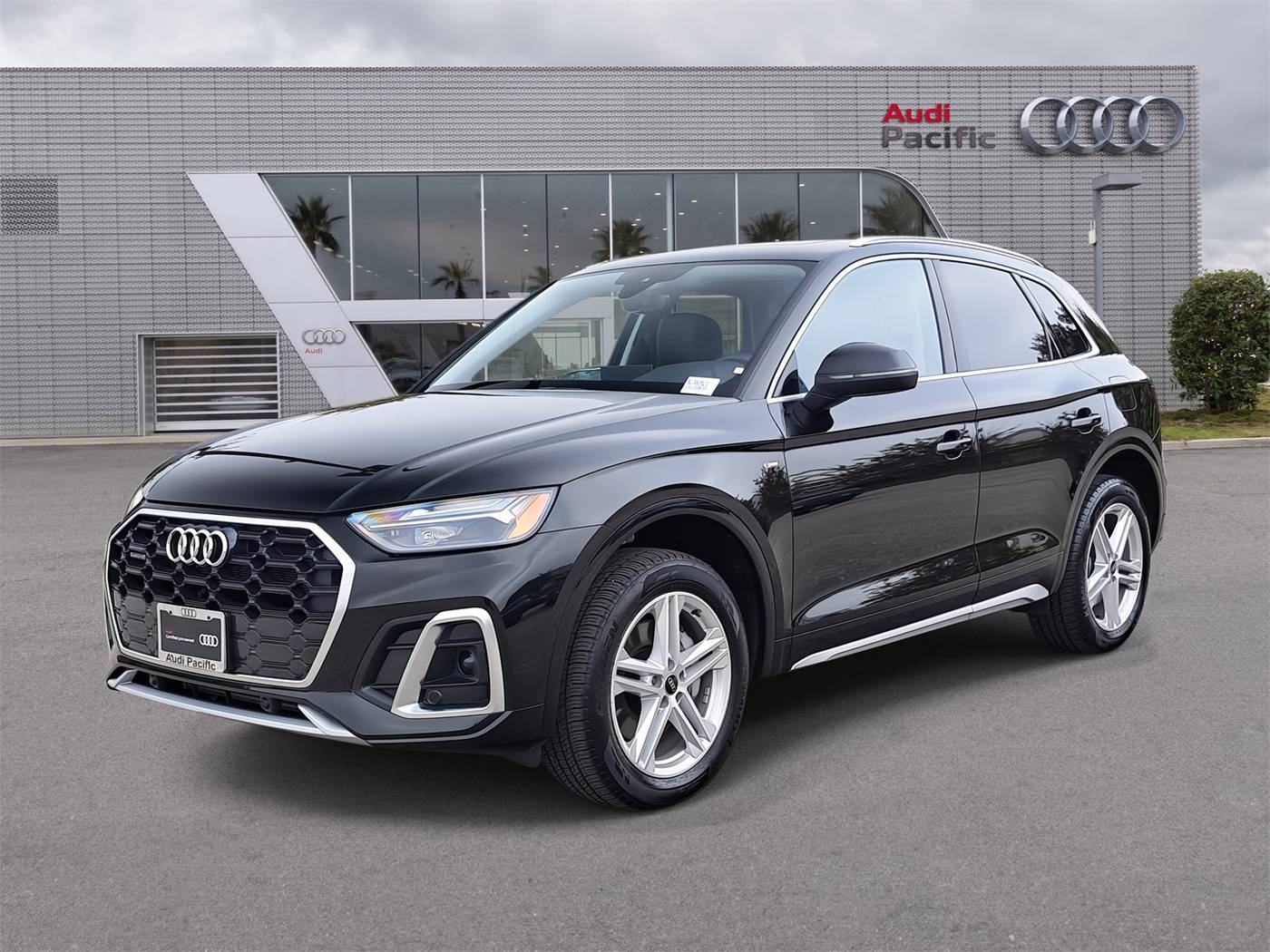2024 Audi Q5 Plug-In Hybrid e Premium — SUV — 3,745 mi — Torrance, CA