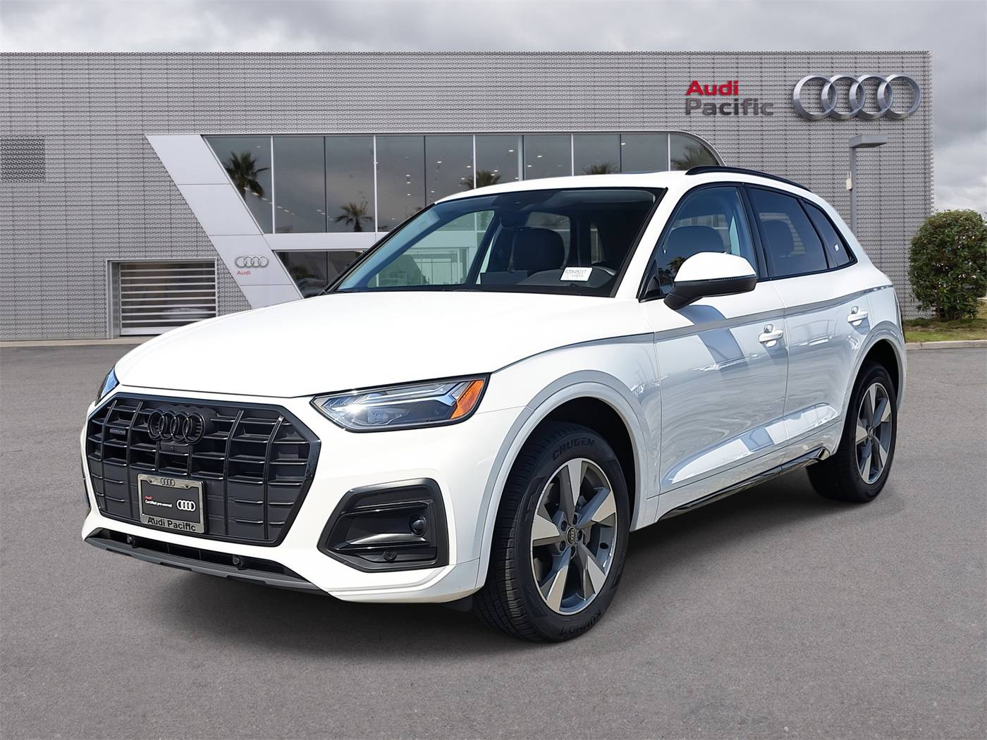 2024 Audi Q5 Premium Plus — SUV — 4,055 mi — Torrance, CA