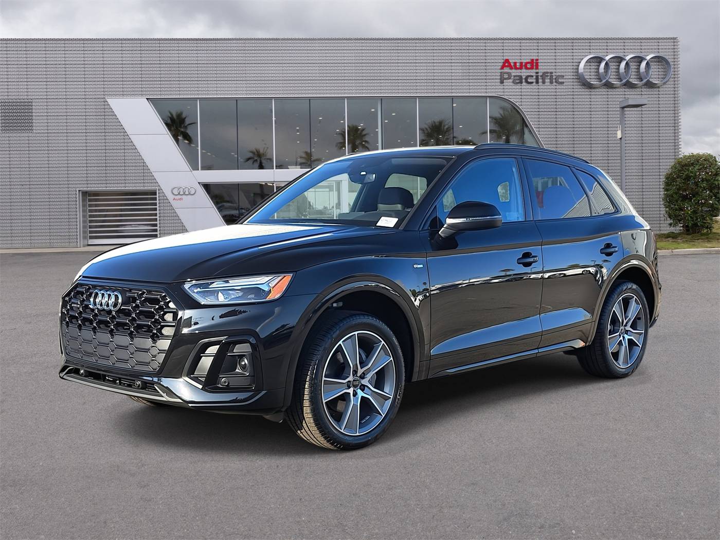 2025 Audi Q5 Premium — SUV — 5,650 mi — Torrance, CA