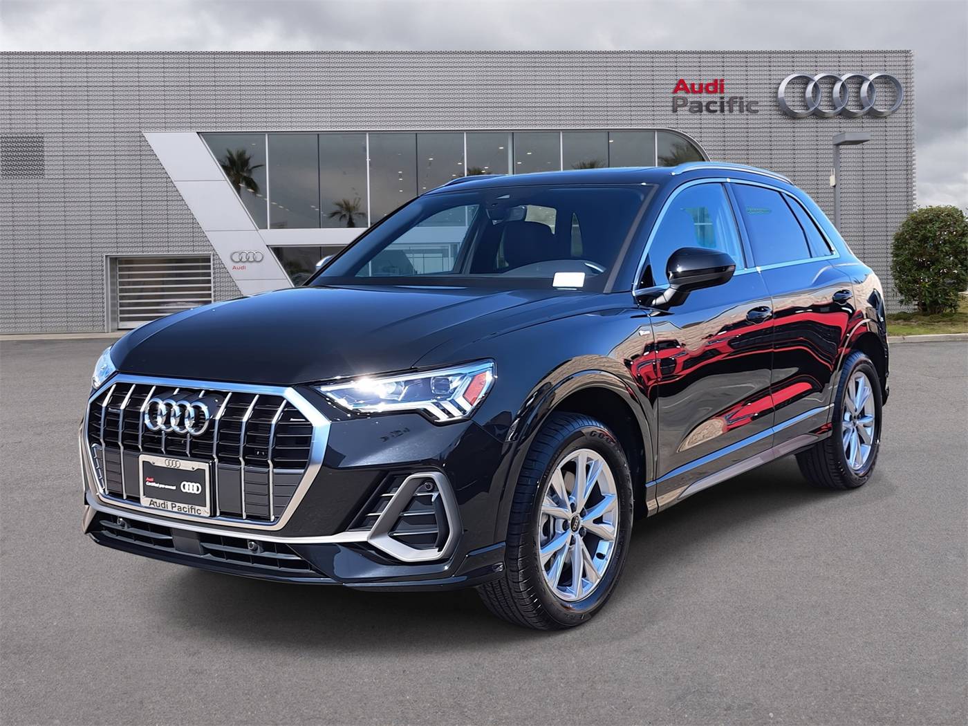 2024 Audi Q3 S line Premium — SUV — 5,380 mi — Torrance, CA