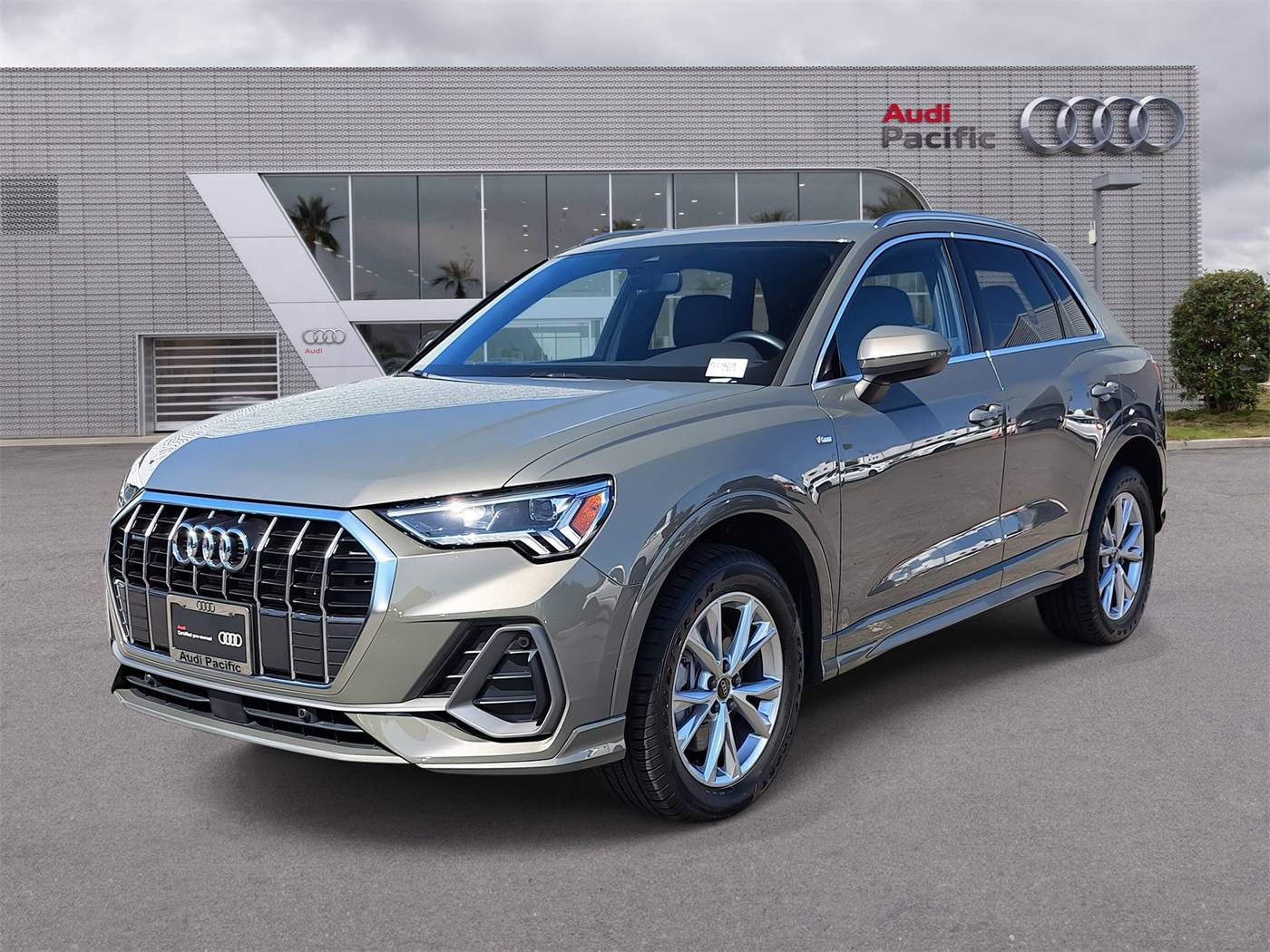 2024 Audi Q3 S line Premium — SUV — 5,503 mi — Torrance, CA