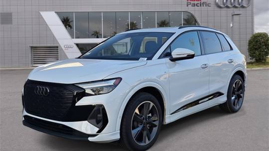 2024 Audi Q4 e-tron Premium Plus — SUV — 5,495 mi — Torrance, CA