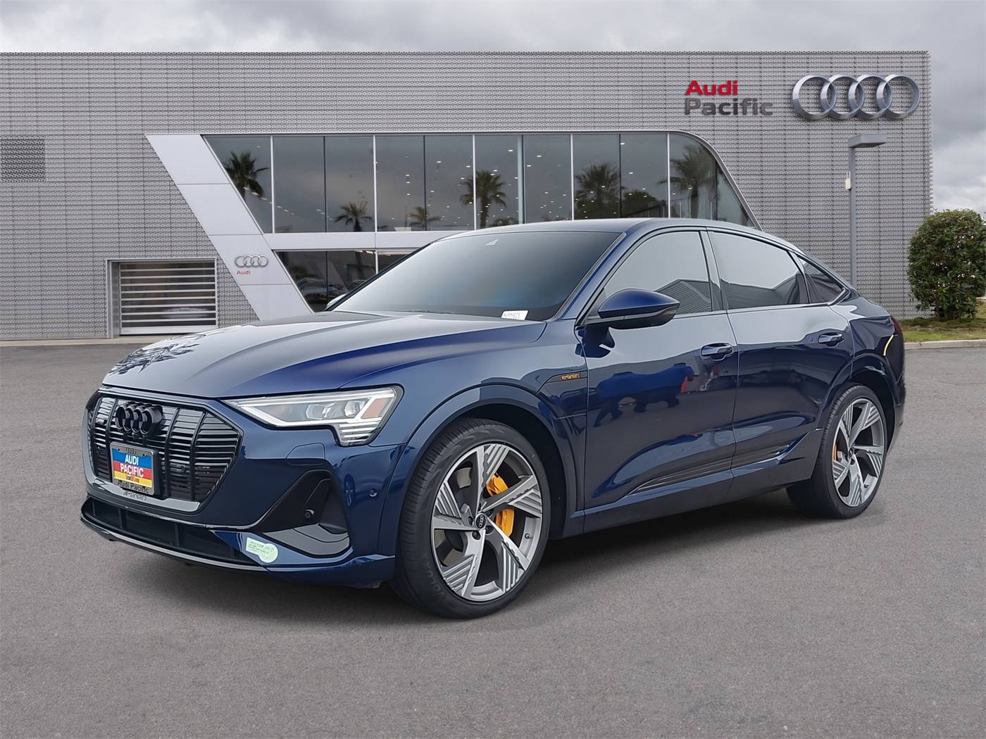 2022 Audi e-tron S line Prestige — SUV — 31,706 mi — Torrance, CA