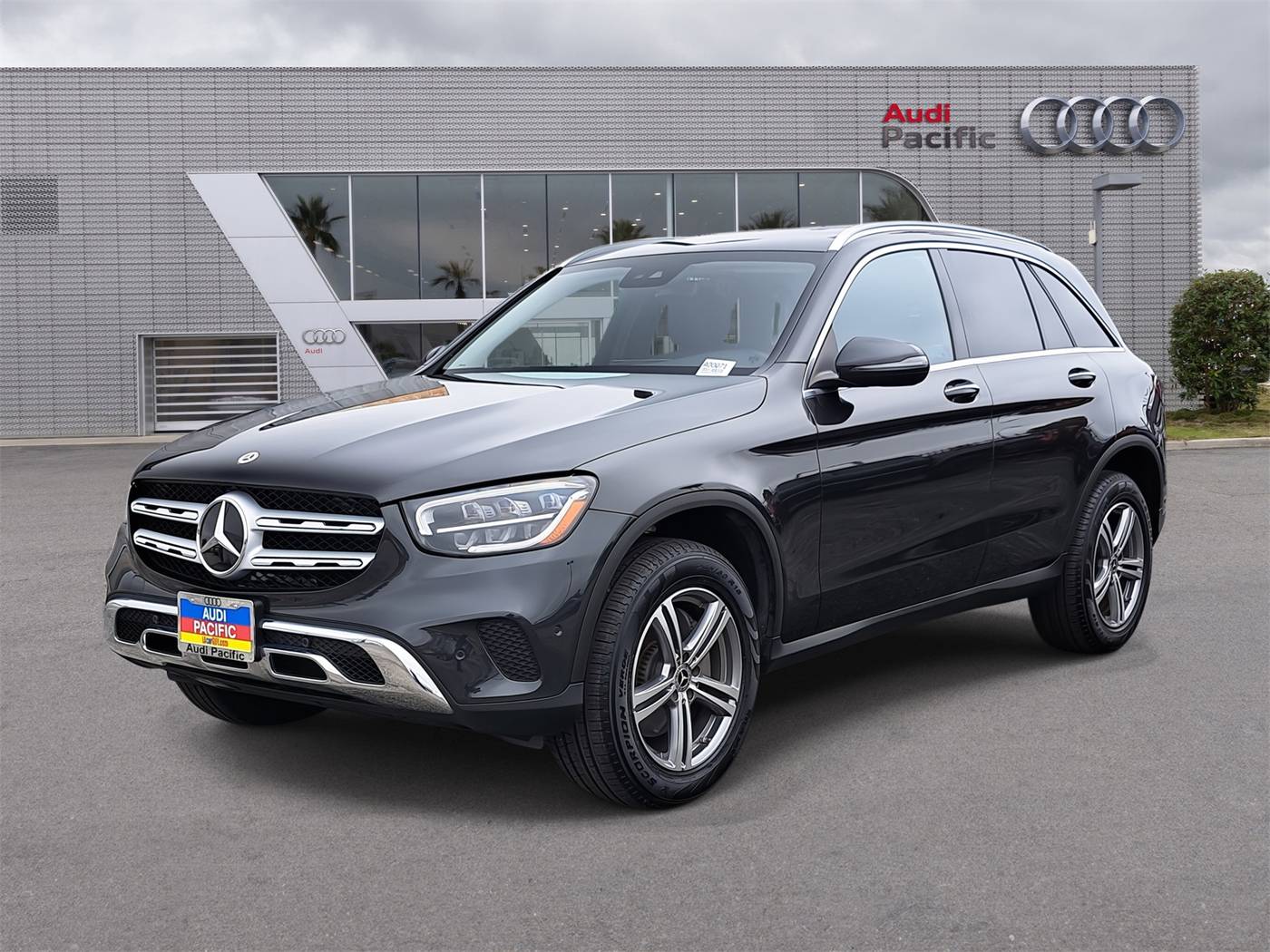 2022 Mercedes-Benz GLC GLC 300 — SUV — 14,333 mi — Torrance, CA