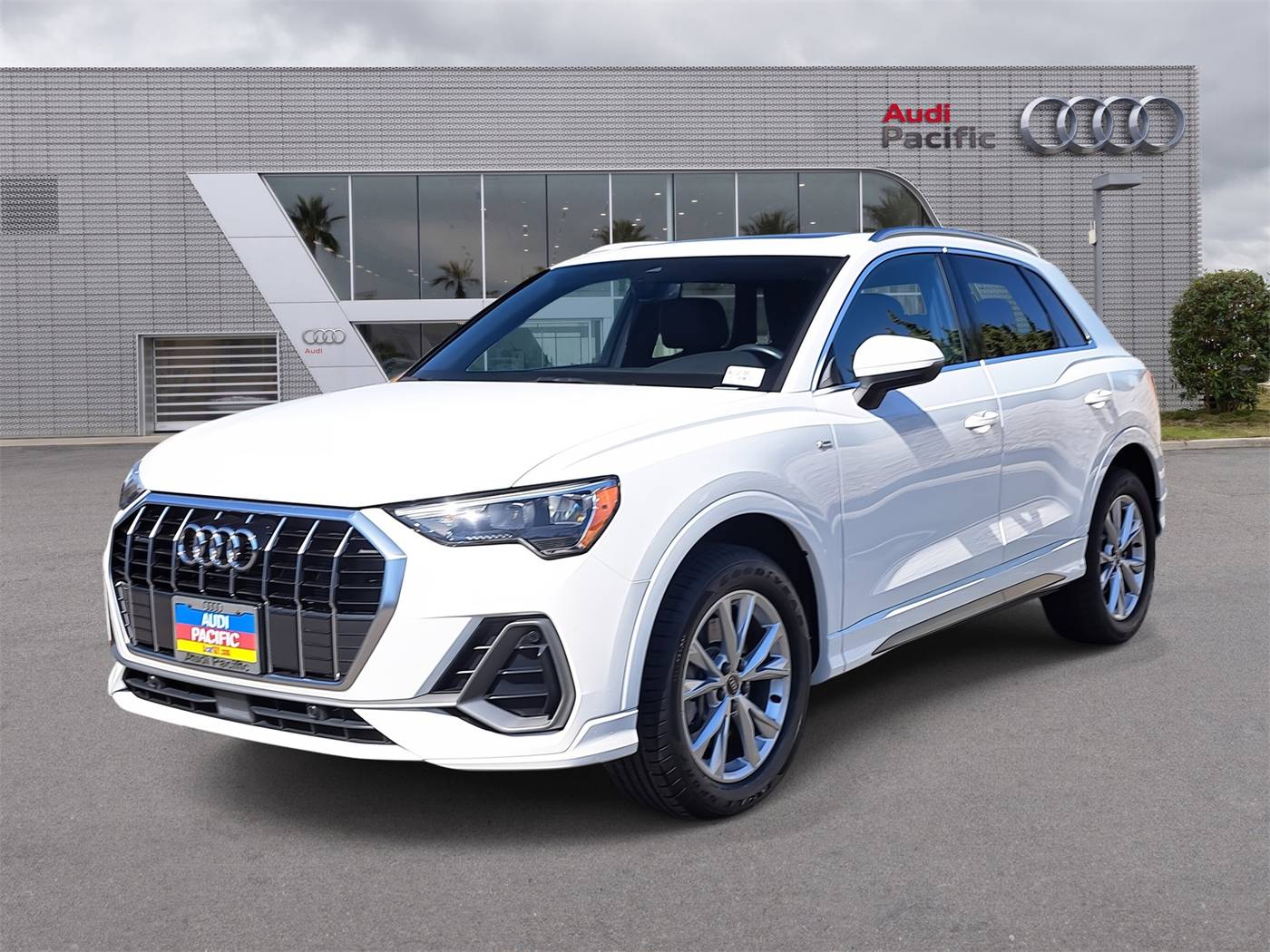 2022 Audi Q3 S line Premium — SUV — 22,621 mi — Torrance, CA