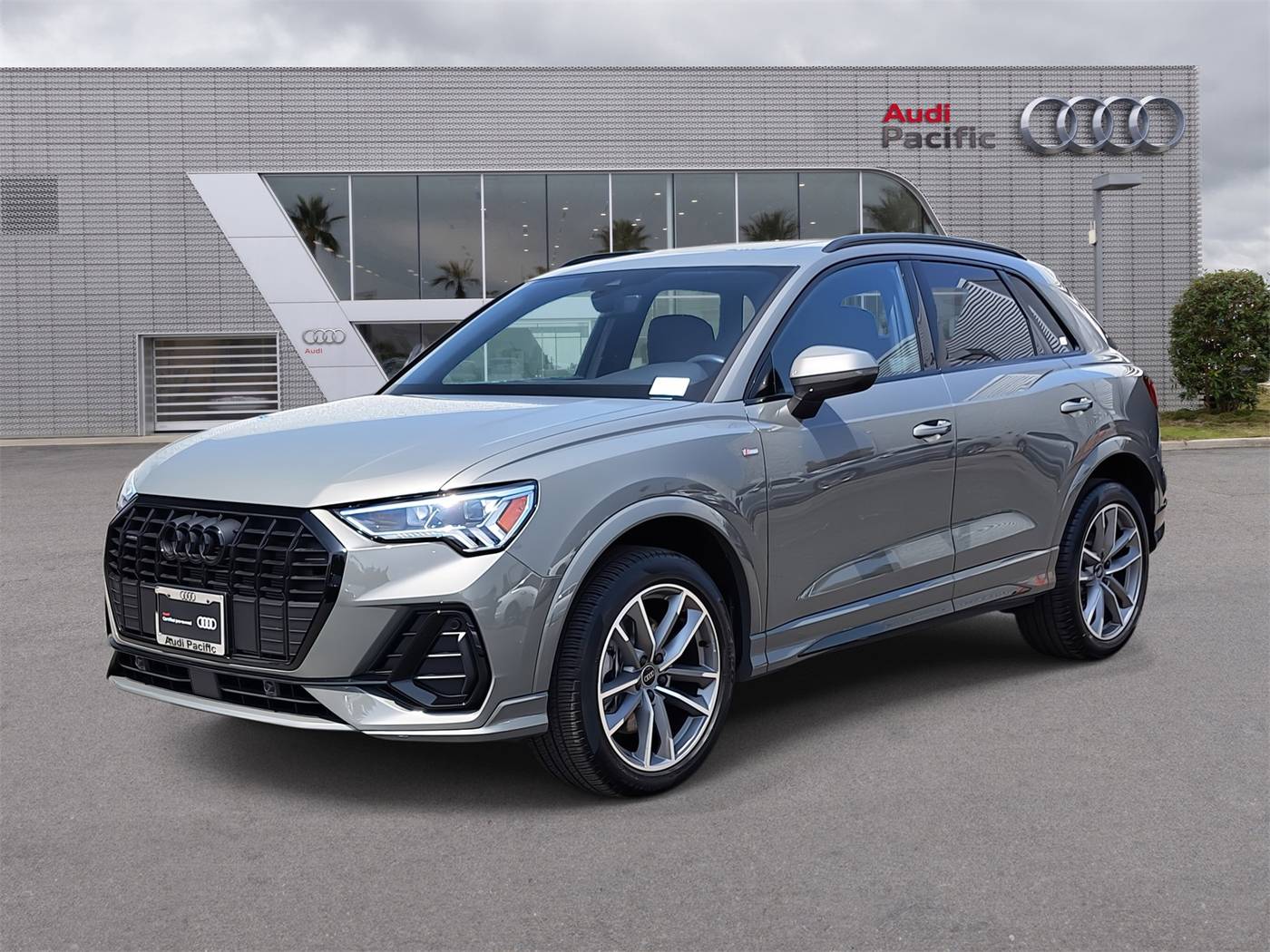 2024 Audi Q3 S line Premium — SUV — 4,174 mi — Torrance, CA