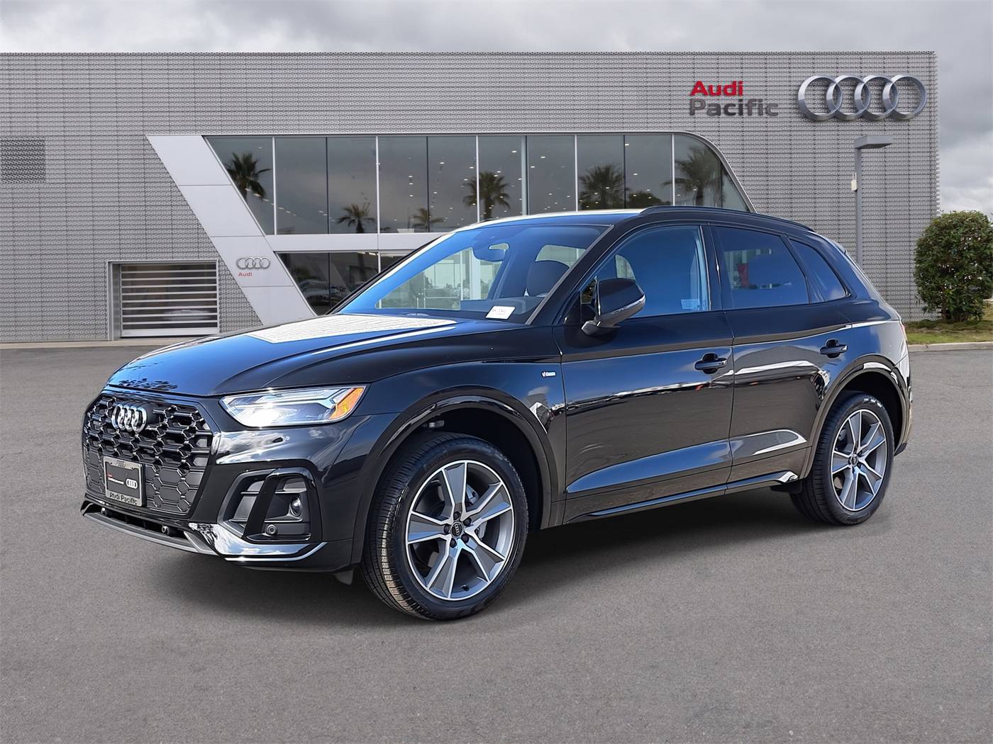 2025 Audi Q5 Premium — SUV — 7,176 mi — Torrance, CA
