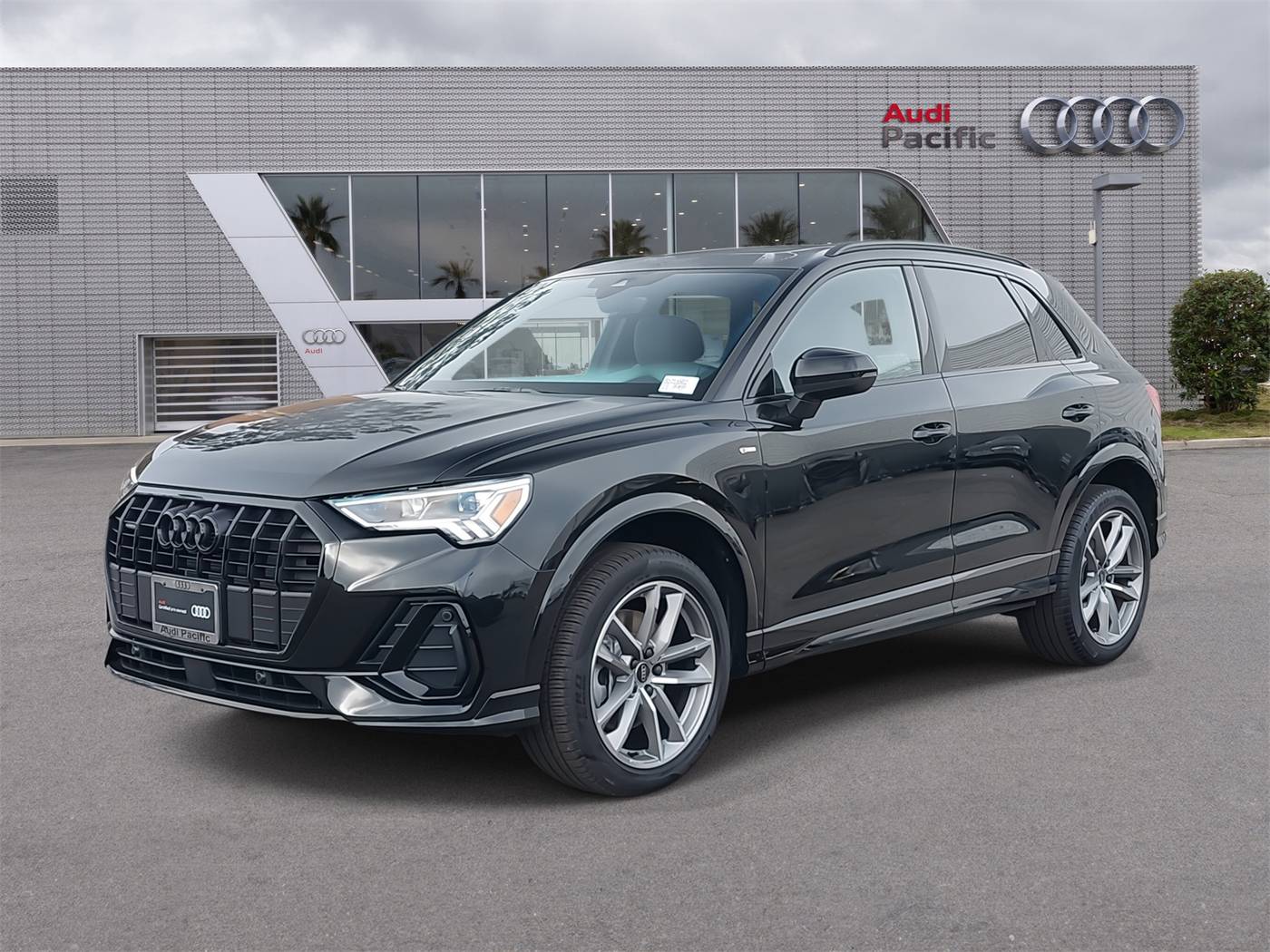 2025 Audi Q3 S line Premium — SUV — 4,966 mi — Torrance, CA