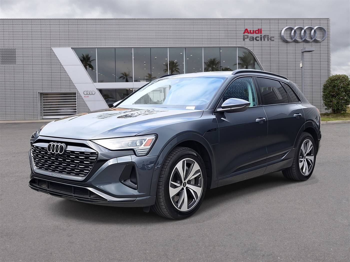 2024 Audi Q8 e-tron Premium — SUV — 4,688 mi — Torrance, CA