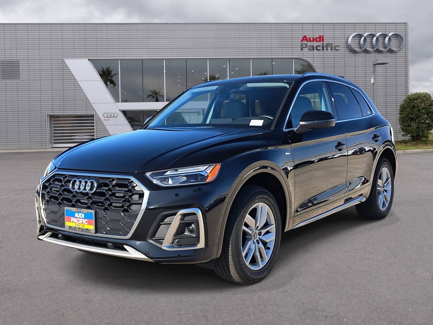 2022 Audi Q5 Premium — SUV — 28,450 mi — Torrance, CA