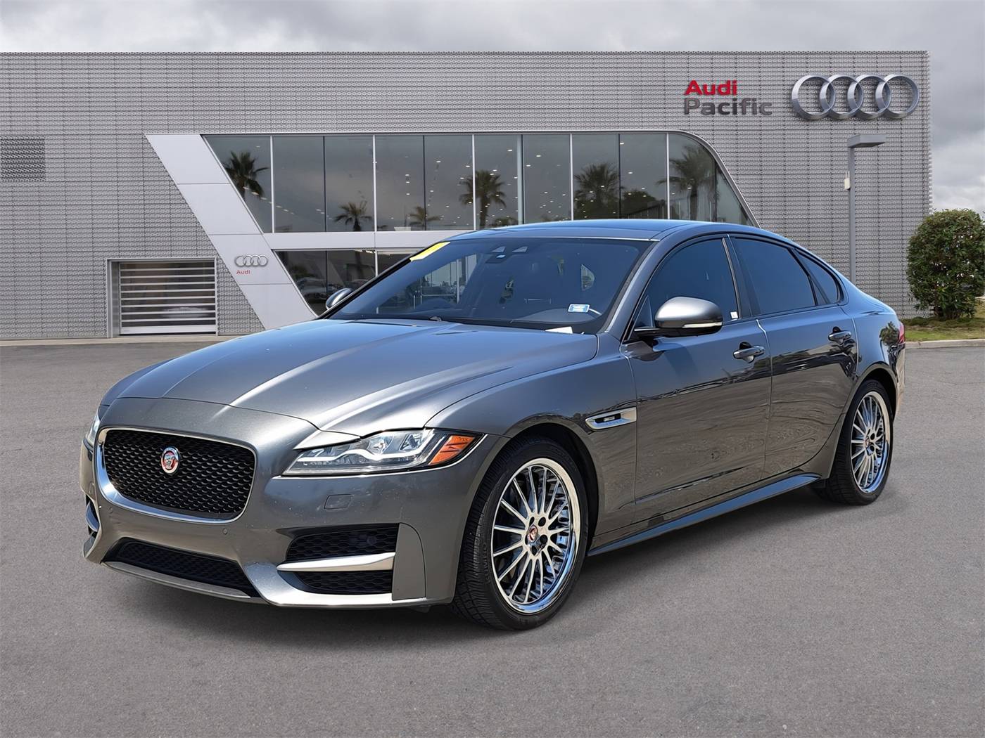 2016 Jaguar XF R-Sport — Sedan — 71,329 mi — Torrance, CA