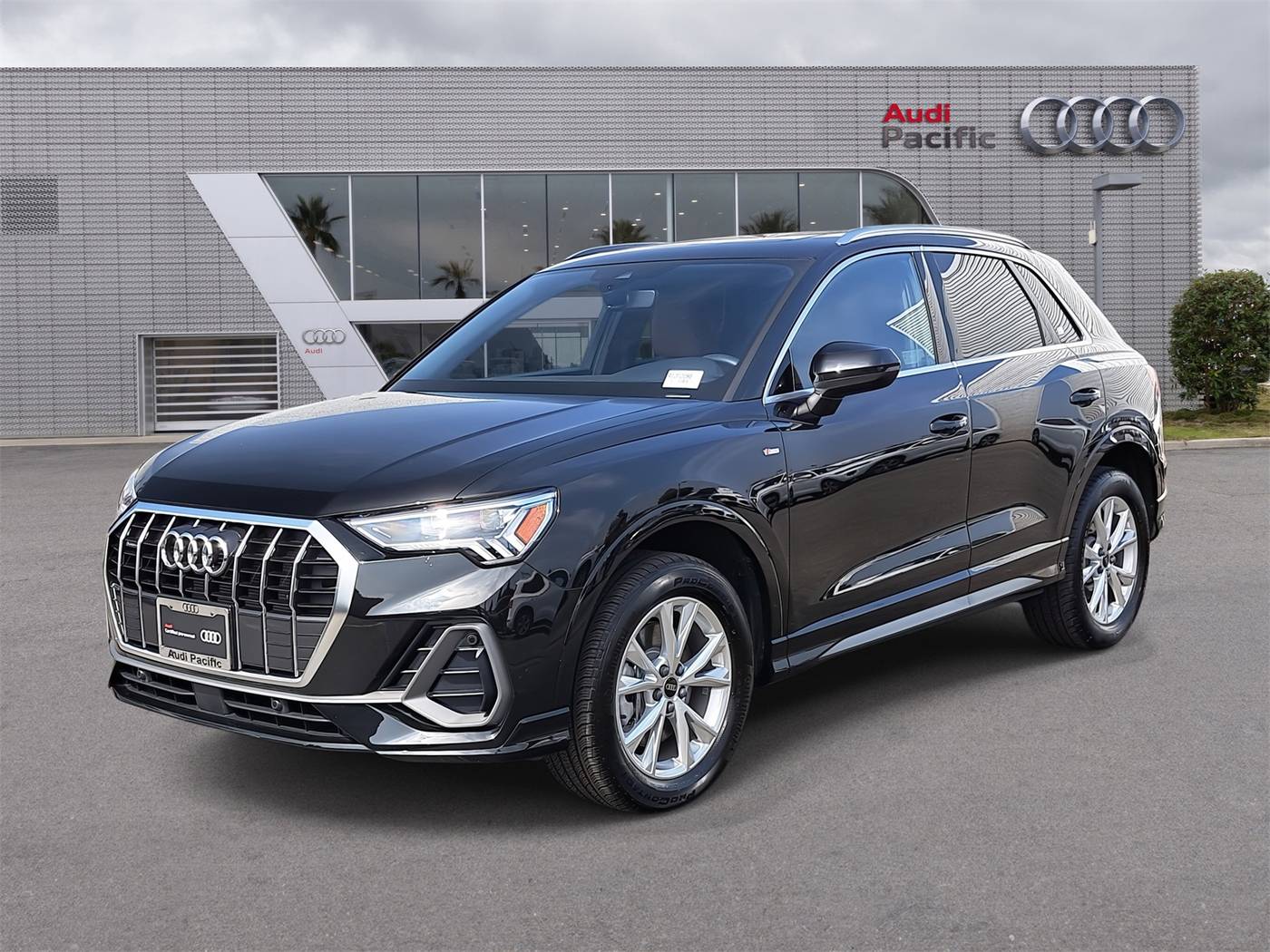 2024 Audi Q3 S line Premium — SUV — 5,267 mi — Torrance, CA