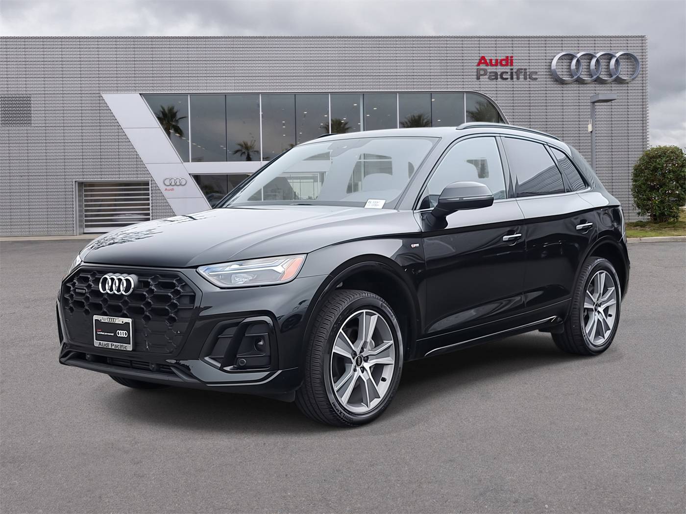 2025 Audi Q5 Premium — SUV — 6,833 mi — Torrance, CA