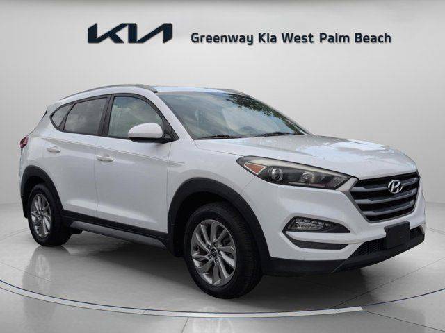 2017 Hyundai Tucson SE — SUV — 72,720 mi — West Palm Beach, FL