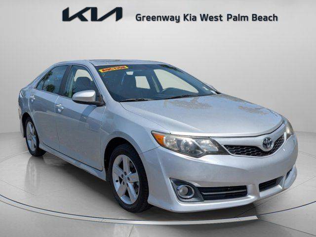 2014 Toyota Camry SE — Sedan — 158,842 mi — West Palm Beach, FL