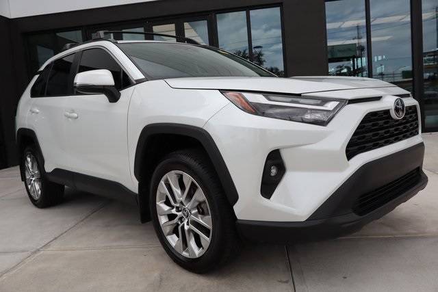 2025 Toyota RAV4 XLE Premium — SUV — 17,000 mi — North Clearwater, FL