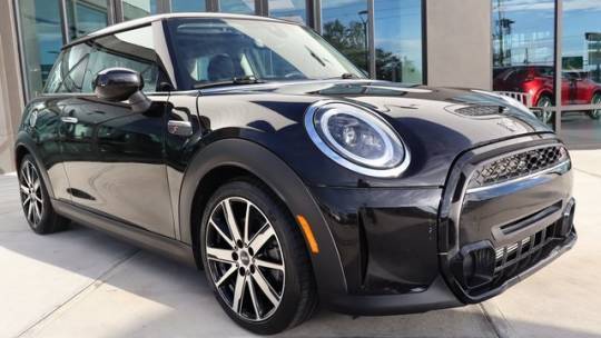 2022 MINI Hardtop Cooper S — Hatchback — 24,722 mi — North Clearwater, FL
