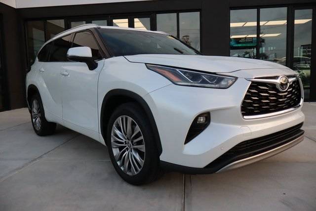 2022 Toyota Highlander Platinum — SUV — 35,614 mi — North Clearwater, FL