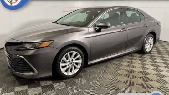 2022 Toyota Camry LE — Sedan — 99,675 mi — Columbus, IN