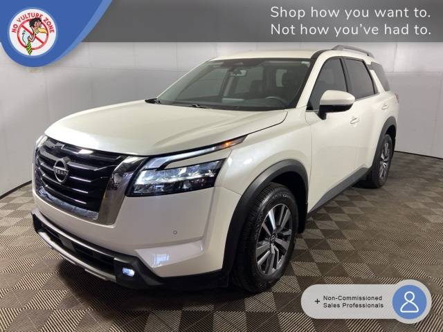 2024 Nissan Pathfinder SL — SUV — 12,101 mi — Columbus, IN