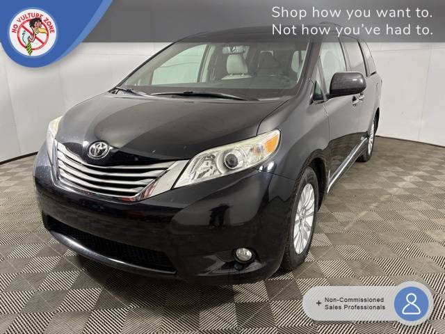 2016 Toyota Sienna XLE — Minivan — 168,750 mi — Columbus, IN