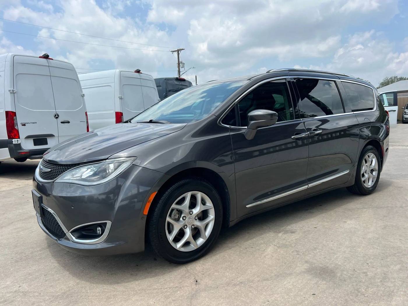 2019 Chrysler Pacifica Touring L Plus — Minivan — 127,120 mi — San Antonio, TX