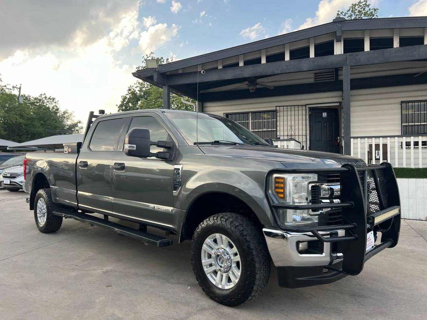 2019 Ford Super Duty F-250 XLT — Pickup Truck — 154,310 mi — San Antonio, TX