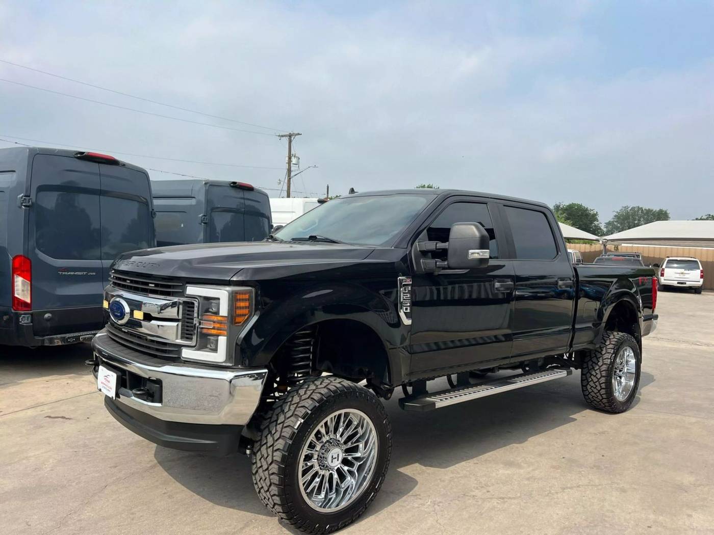 2019 Ford Super Duty F-250 XL — Pickup Truck — 103,480 mi — San Antonio, TX