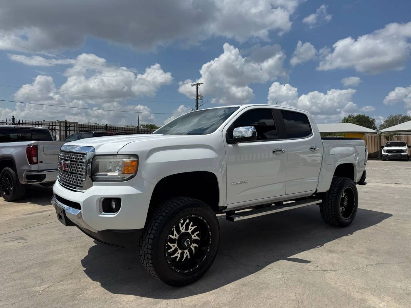 2018 GMC Canyon Denali — Pickup Truck — 107,370 mi — San Antonio, TX