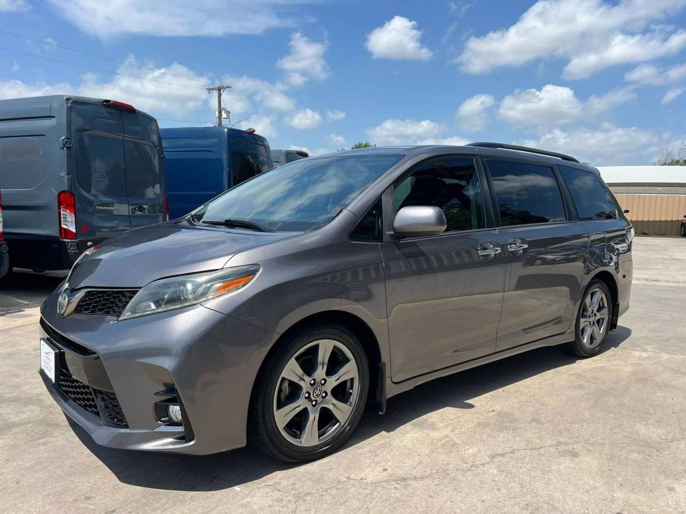 2018 Toyota Sienna SE — Minivan — 95,295 mi — San Antonio, TX