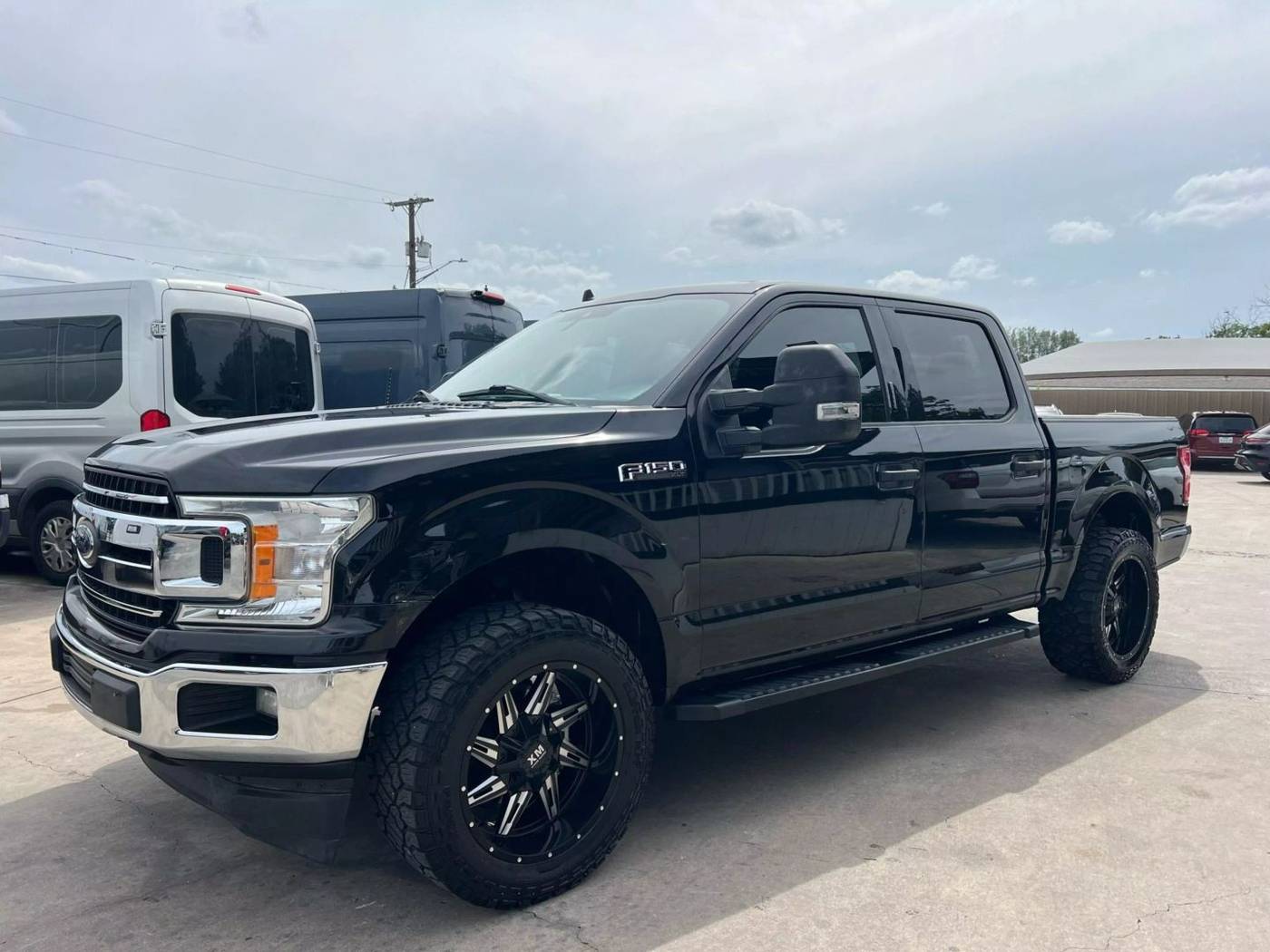 2019 Ford F-150 XLT — Pickup Truck — 124,090 mi — San Antonio, TX