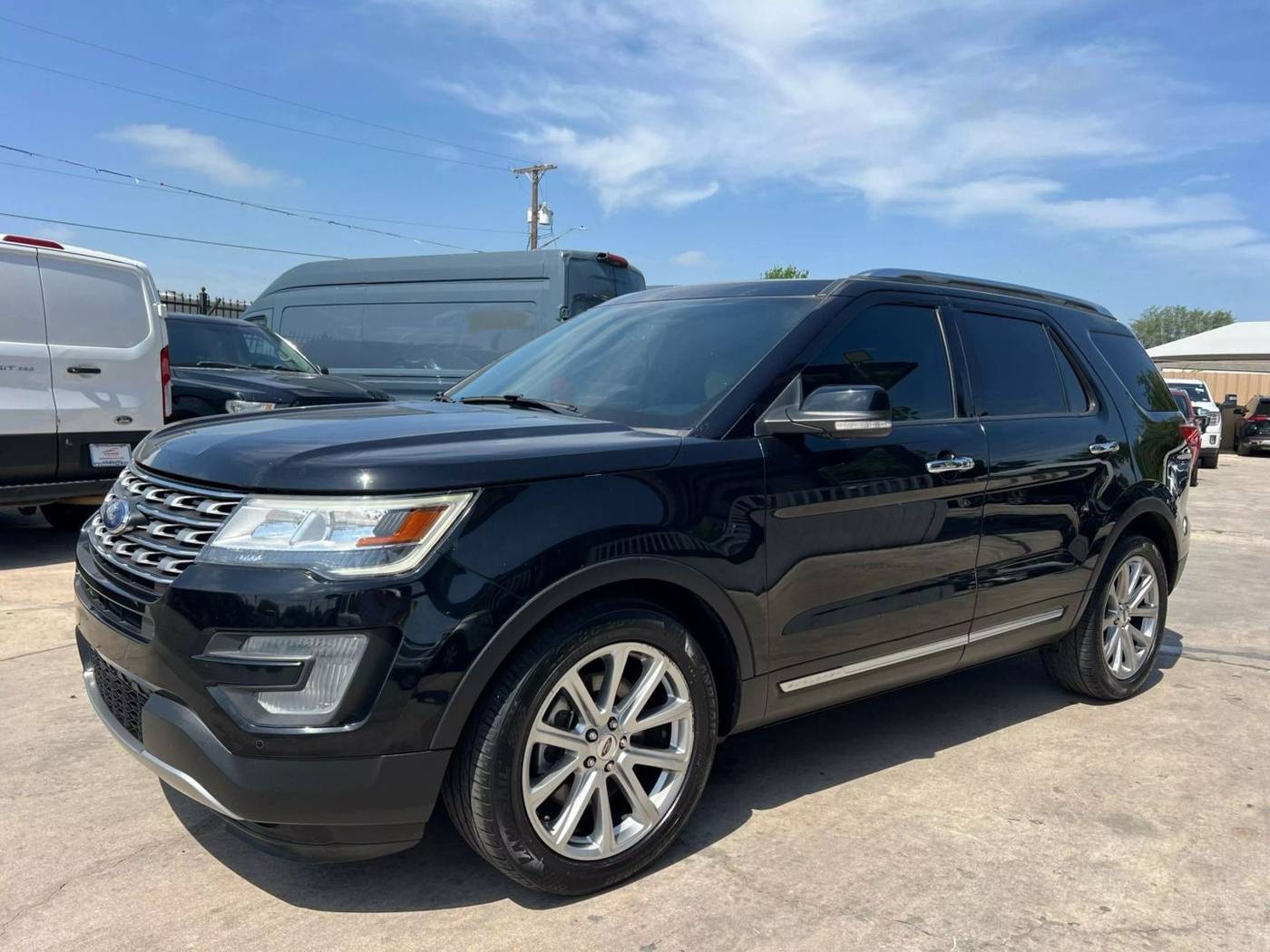 2017 Ford Explorer Limited — SUV — 111,770 mi — San Antonio, TX